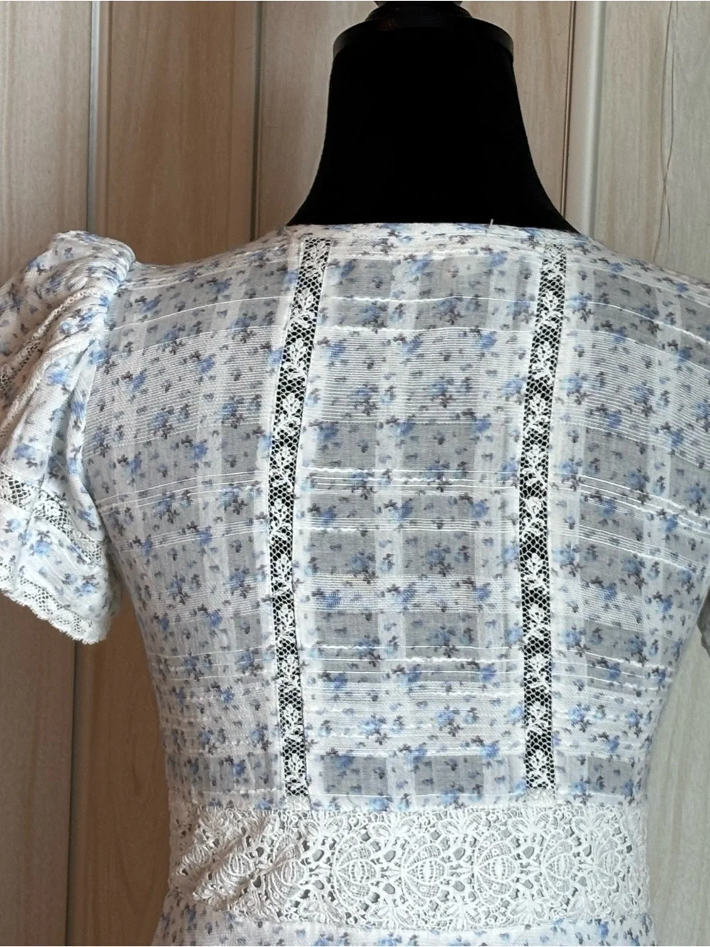 LoveShackFancy White with Light Blue Floral Puff-Sleeve Maxi Dress - Picture 8 of 8